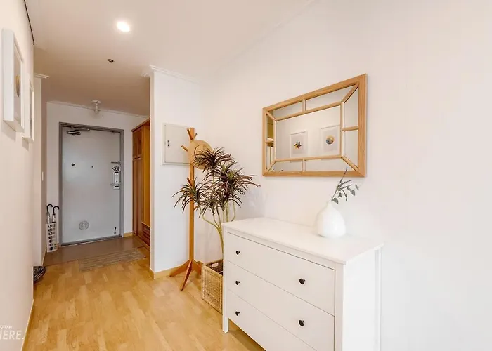 Apartment Lovely Hongik Univ Stn Vol 24 *