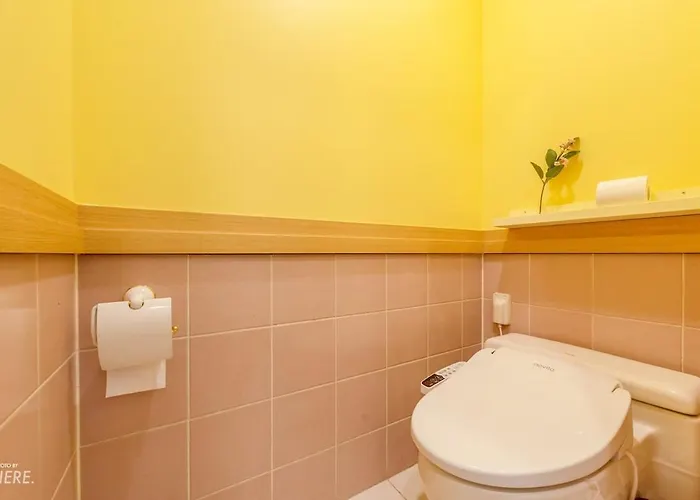 Lovely Hongik Univ Stn Vol 24 Apartment Seoul