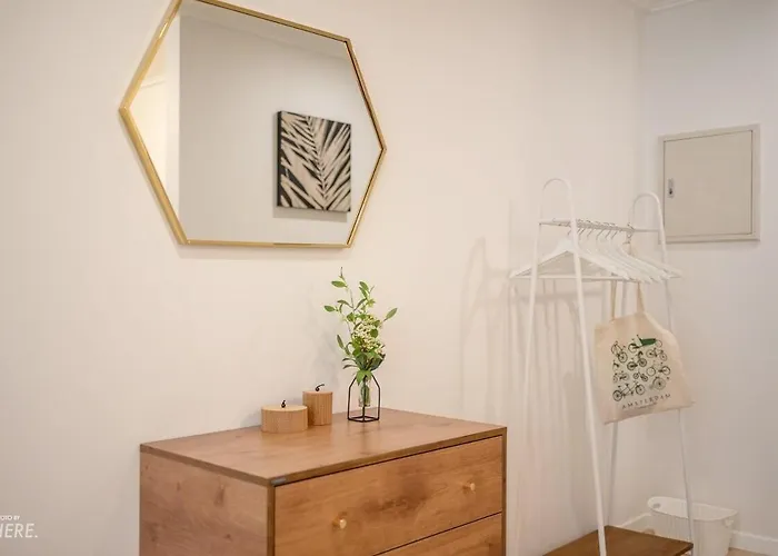 Apartment Lovely Hongik Univ Stn Vol 24 *