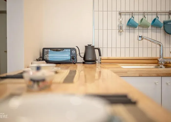 Lovely Hongik Univ Stn Vol 24 Apartment