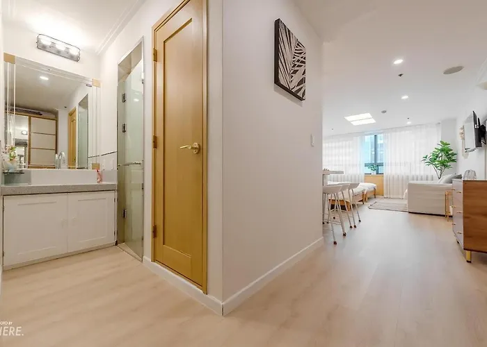 Apartment Lovely Hongik Univ Stn Vol 24