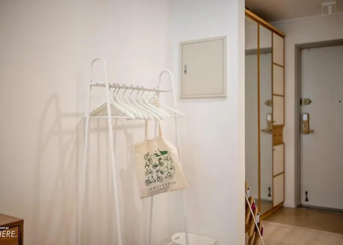 Lovely Hongik Univ Stn Vol 24 Apartment *