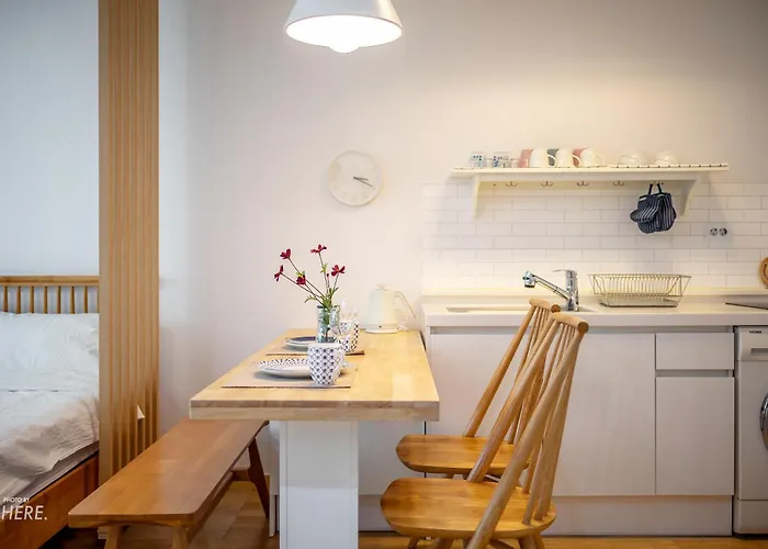 Apartment Lovely Hongik Univ Stn Vol 24 *